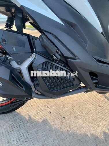 Honda Click 125 2025 Đỏ trắng 9000 km