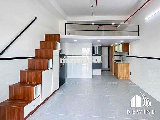 Căn Duplex Ban công Rộng 40m2 có MGR Ngay Hồng Lạc - Đồng Đen - Ni Sư