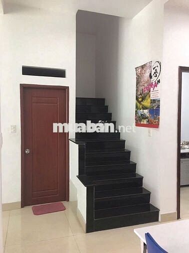NHÀ HIẾM KHU VỰC HBC- 6 PHÒNG SẴN 7 MÁY LẠNH - SẴN GARA, CAMERA , KHO 