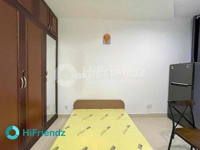 Phòng Ban công Full Nội Thất Nguyễn Khoái Q4 thuận tiện di chuyển Q1