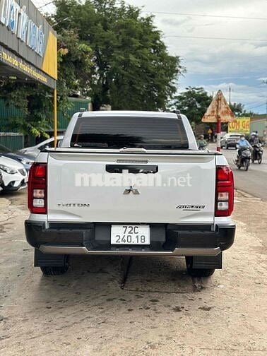 Mitsubishi Triton Athlete 4x4 2024 Trắng 31.000 km
