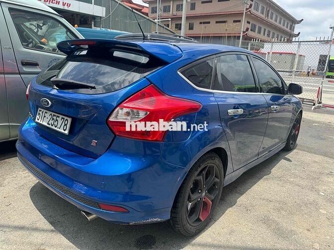 Ford Focus 2.0 S 2015
