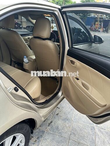 Toyota Vios 1.5E 2015 Số sàn Vàng cát