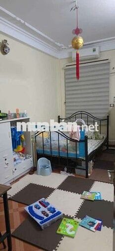 Cho thuê nhà Văn Cao 25m², 5 tầng, full nội thất, chỉ 10 triệu/tháng