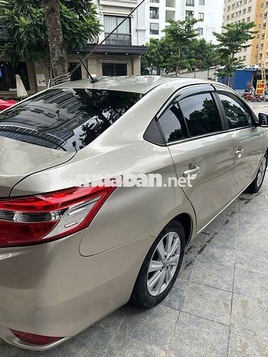 Toyota Vios 1.5E 2015 Số sàn Vàng cát