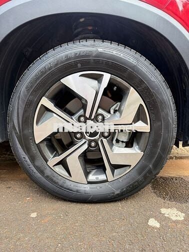 Kia Sonet 2022 Số sàn 24197 km Đỏ