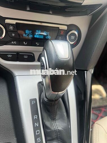 Ford Focus 2.0 S 2015