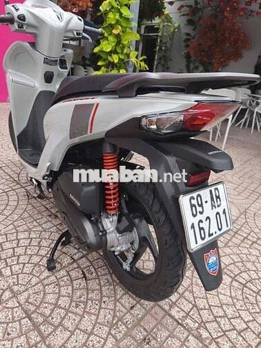 Honda Vision 2026 Xám 2000 km