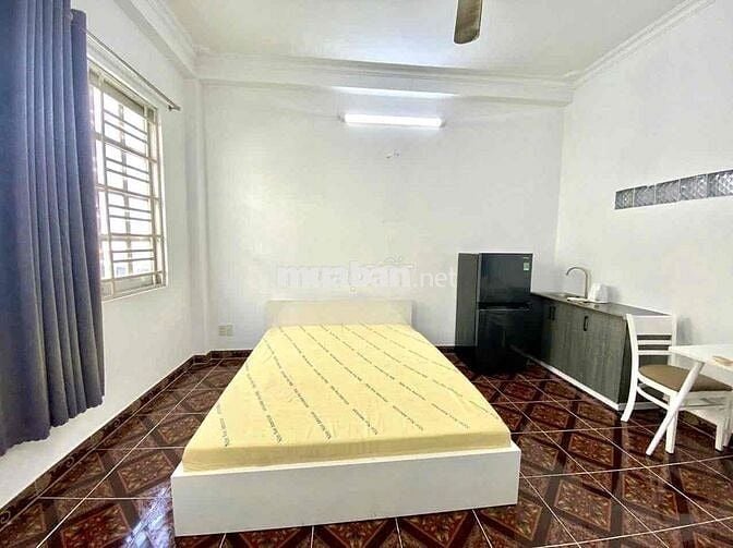 CHO THUÊ STUDIO FULL NỘI THẤT – CỬA SỔ LỚN THOÁNG MÁT –  PHẠM HÙNG