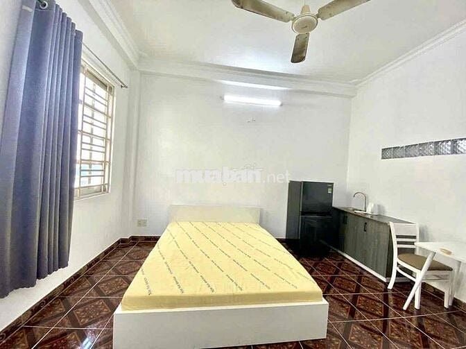 CHO THUÊ STUDIO FULL NỘI THẤT – CỬA SỔ LỚN THOÁNG MÁT –  PHẠM HÙNG