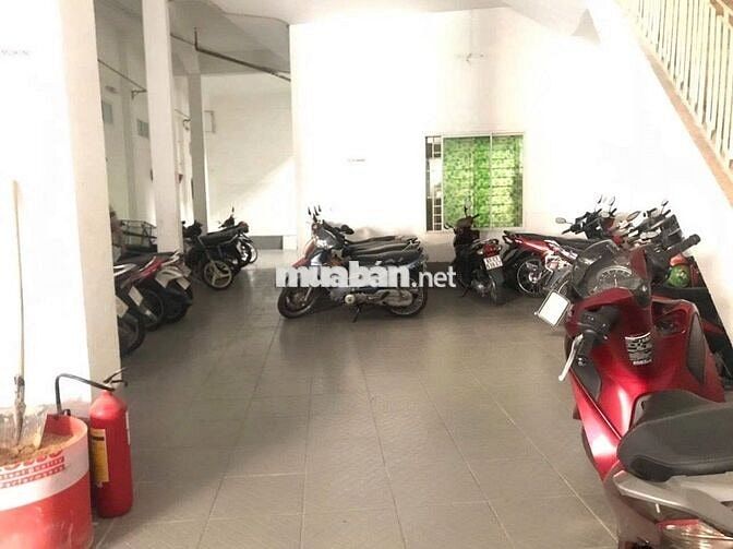 CHONG CHÓNG PHÒNG ĐẸP, GIÁ TỐT – RỘNG 28-30M² – XE MIỄN PHÍ!