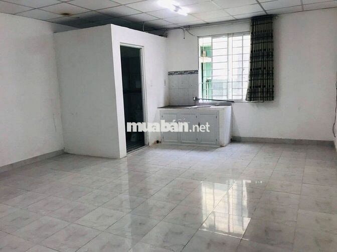 CHONG CHÓNG PHÒNG ĐẸP, GIÁ TỐT – RỘNG 28-30M² – XE MIỄN PHÍ!