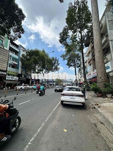 MTKD Lê Hồng Phong P2 Q5-4 tầng 3PN 3WC-giá 30tr/th