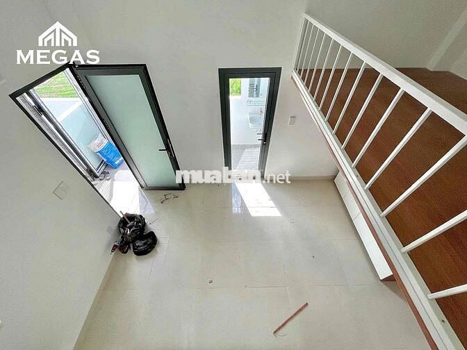 KHAI TRƯƠNG 50P _ BAN CÔNG RIÊNG _ TRÊN PHAN VĂN HỚN