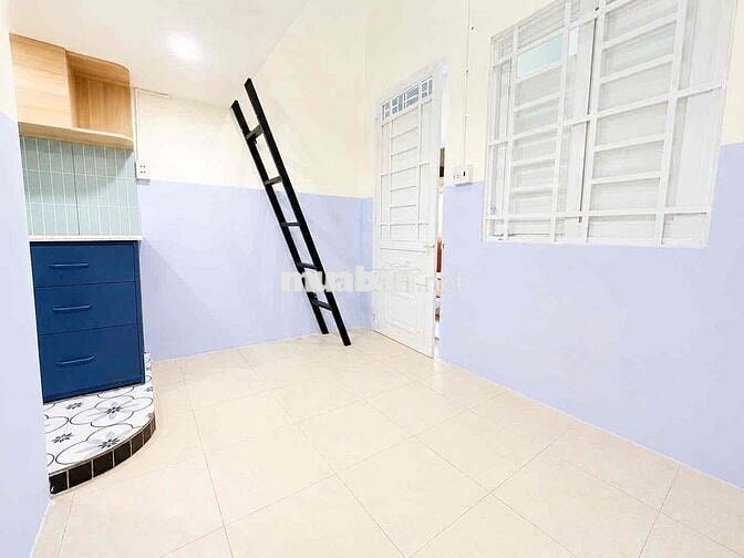 Phòng trọ Dĩ An, gần khu công nghiệp Sóng Thần.