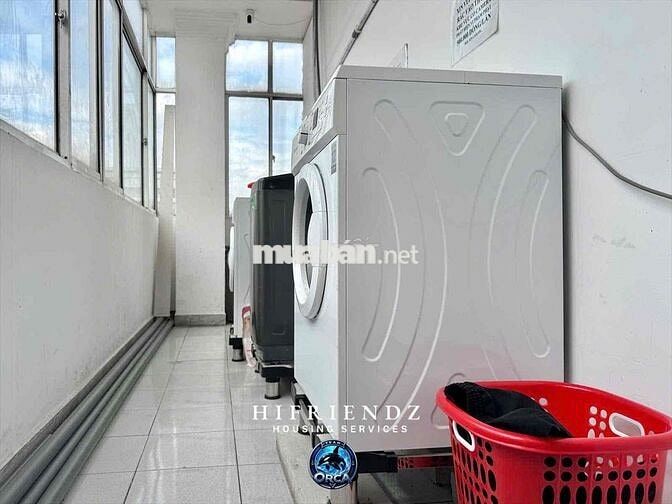 Siêu phẩm gác thang máy new mới kengg ngay Trung tâm q5 gần Dh sư phạm