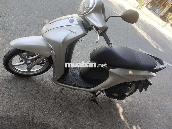 Yamaha Janus 2018 Bạc