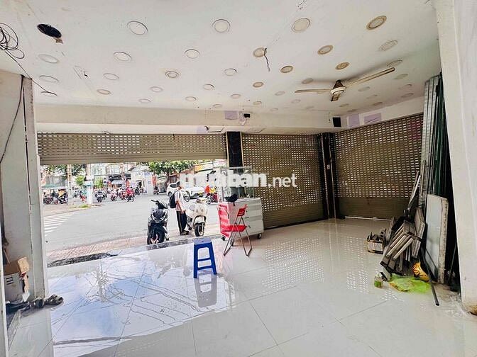 Góc 2 Mặt Tiền KD 8x5m Lê Quang Định - Giá 38 triệu TL