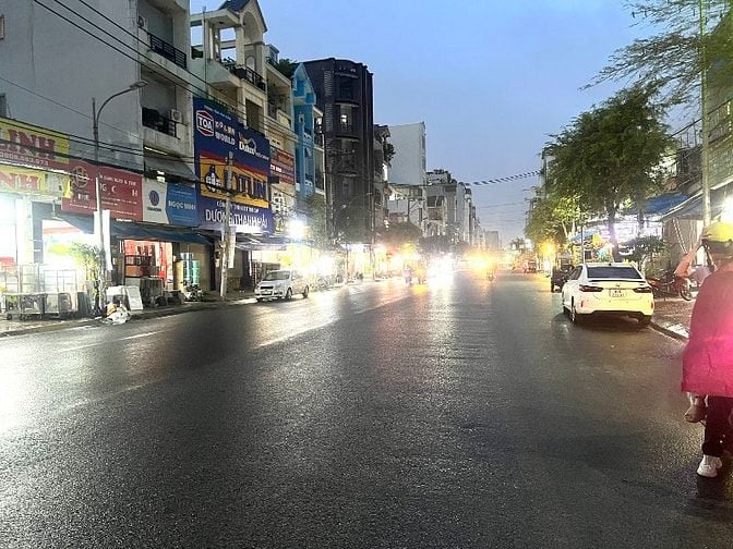 ⭐️Bán nhà 2 Mặt tiền kinh doanh sầm uất Phạm Văn Bạch, P15, Q.Tân Bình