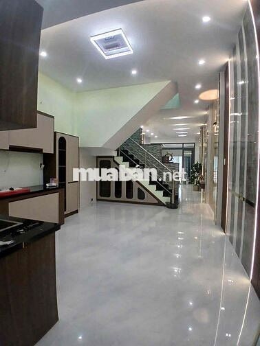 NHÀ ĐẸP TÂN PHÚ- OTÔ NGỦ TRONG NHÀ- NỞ HẬU TÀI LỘC - NGAY CHỢ TÂN HƯƠN