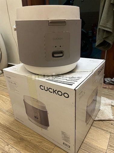 Bán nồi cơm điện CUCKOO cr 1096