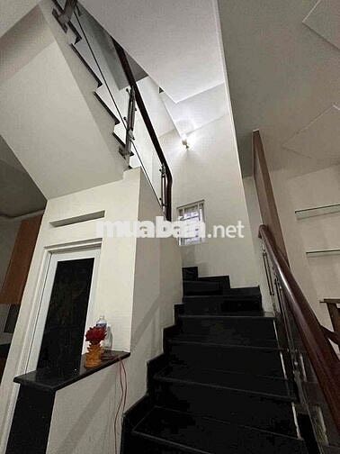 cho thuê nhà 87/ đường số 27 p6 ( 3,5 x 14 ) trệt , 2 lầu , 3pn , 3wc