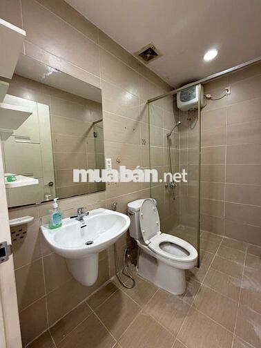 Cho thuê căn hộ mới đẹp 3 phòng ngủ cho gia đình ở lâu dài