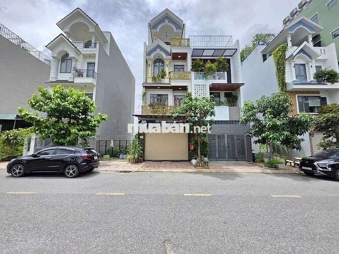 Đất Trục chính kdc Phú Hồng Thịnh phường Bình An Tp Dĩ An 