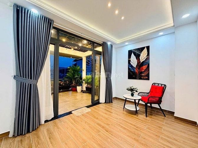 HAI MẶT TIỀN ĐÃ HIẾM RỒI THÌ VỚI CĂN 3 MẶT TIỀN NÀY THÌ CÀNG  HIẾM