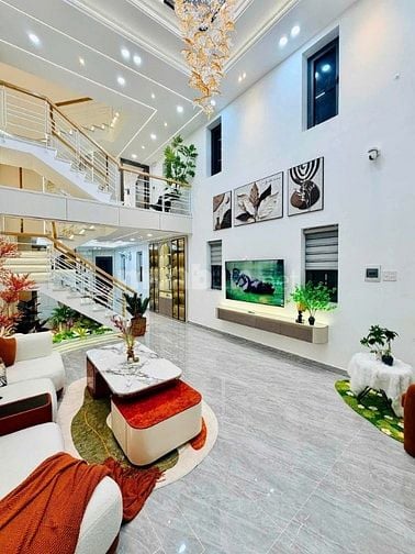 HAI MẶT TIỀN ĐÃ HIẾM RỒI THÌ VỚI CĂN 3 MẶT TIỀN NÀY THÌ CÀNG  HIẾM