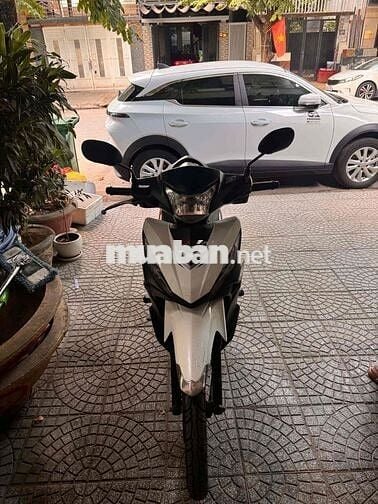 Honda Wave RSX FI 2022 Trắng