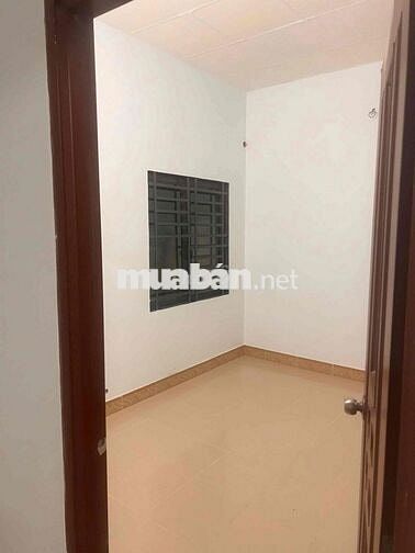 Nhà 1 trệt 1 lầu DT 5x18m gồm 3PN 2WC tại đường 6 Linh Tây Thủ Đức
