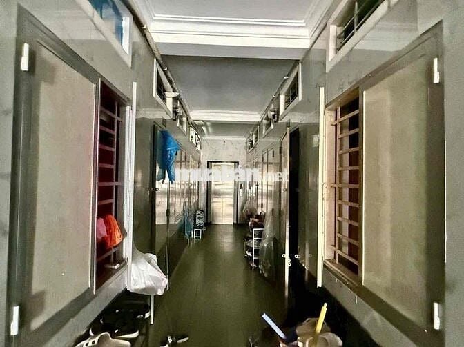 • ĐẠI HỌC CÔNG THƯƠNG - KHOÁN 120tr/tháng •