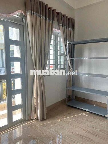 cần bán nhà hẻm xe hơi gần tiện ích