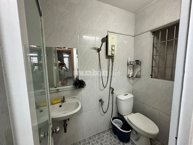CHÍNH CHỦ CHO THUÊ NHÀ ĐƯỜNG VÕ VĂN KIỆT, PHƯỜNG 1, QUẬN 5