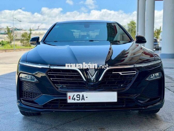VinFast Lux A2.0 2019 Đen Tự động 74000 km