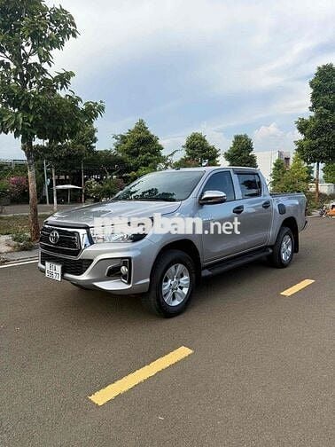 TOYOTA HILUX E 2019 AT 4X2 XE CÒN KHÁ ĐẸP
