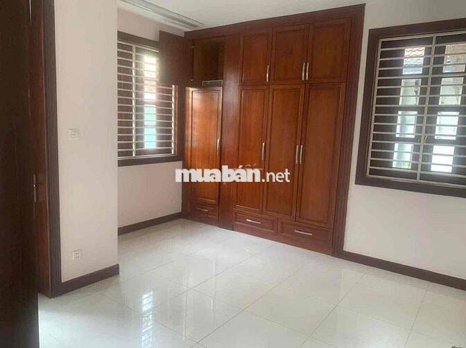 Biệt thự giá rẻ khu tên lửa 10x25m 3 tấm giá 45tr vị trí đẹp