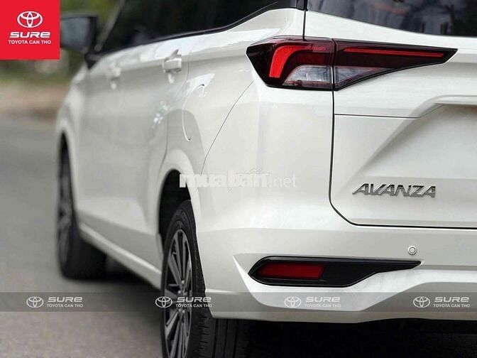 Toyota Avanza Premio 1.5G (AT) 2024 Trắng siêu đẹp