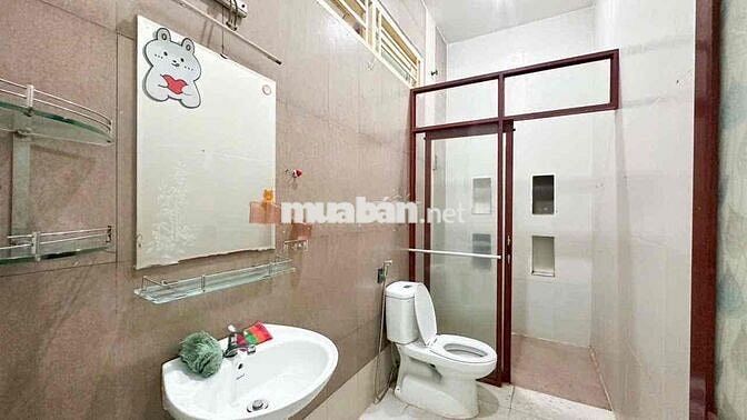 Bán nhà hẻm 1806 huỳnh tấn phát nhà bè