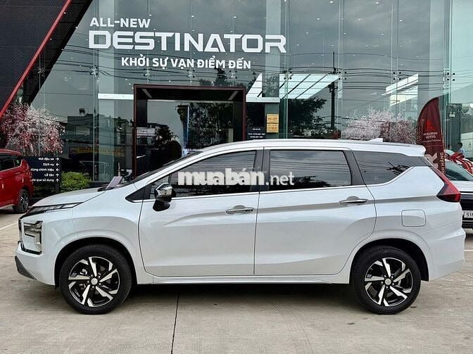 ✅ Mitsubishi Xpander Pre - 2024