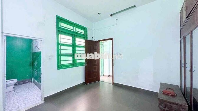 Bán nhà hẻm 1806 huỳnh tấn phát nhà bè