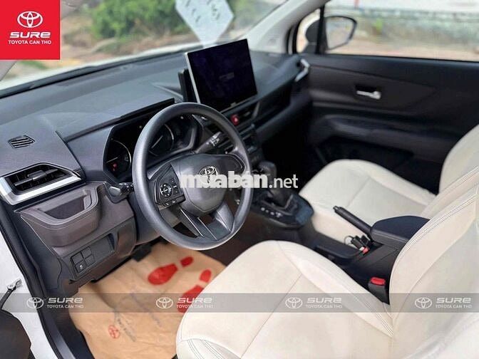 Toyota Avanza Premio 1.5G (AT) 2024 Trắng siêu đẹp