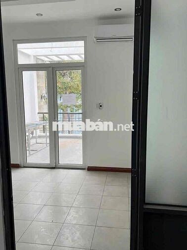 33 Đường số 3, Cư Xá Đô Thành, Quận 3 Diện tích: 4 x 15m Kết cấu: hầm,