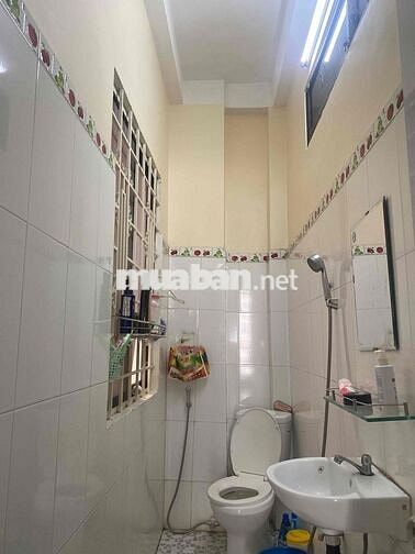 Chính chủ cần bán nhà gấp. giá rẻ, có thương lượng cho người thiện chi