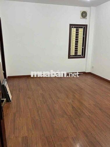 33 Đường số 3, Cư Xá Đô Thành, Quận 3 Diện tích: 4 x 15m Kết cấu: hầm,