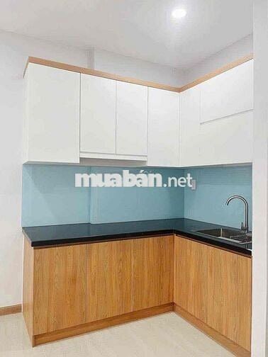 Chủ Cần Tiền Gấp Bán Căn góc Tầng thấp ( chỉ bán giá này trong tuần)