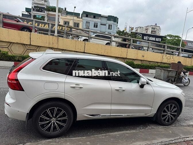 Volvo XC60 2021 Trắng Da