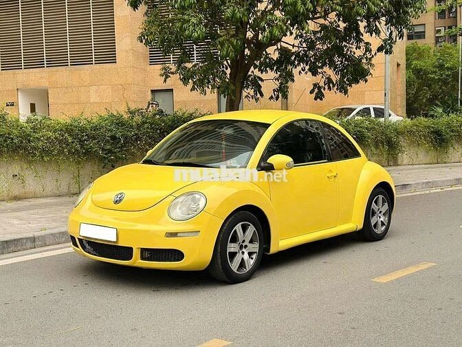 Volkswagen New Beetle 1.6 AT 2009 Vàng