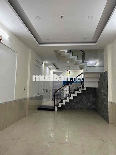 NHÀ NGAY CHỢ MINH PHÁT 5PN HẺM 8M XE HƠI TRÁNH NHAU